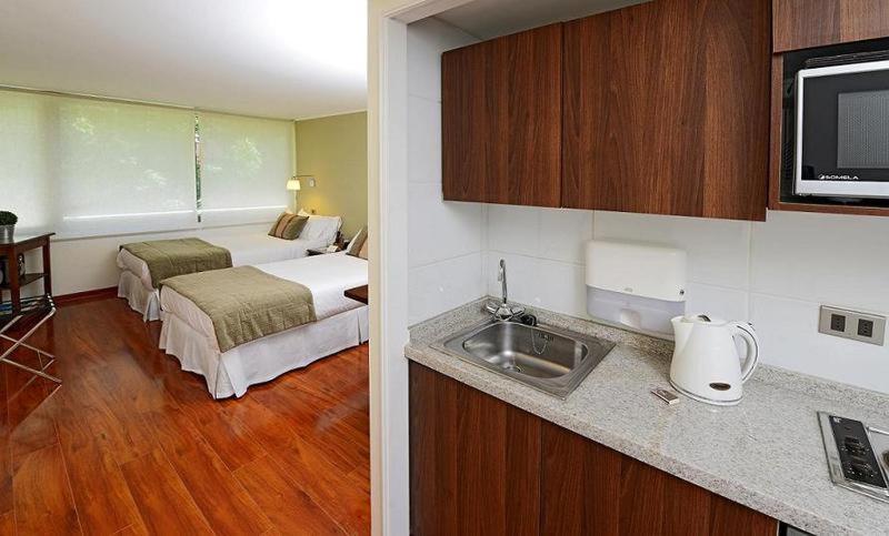 Time Suite - Comfort Apartments Santiago del Cile Camera foto