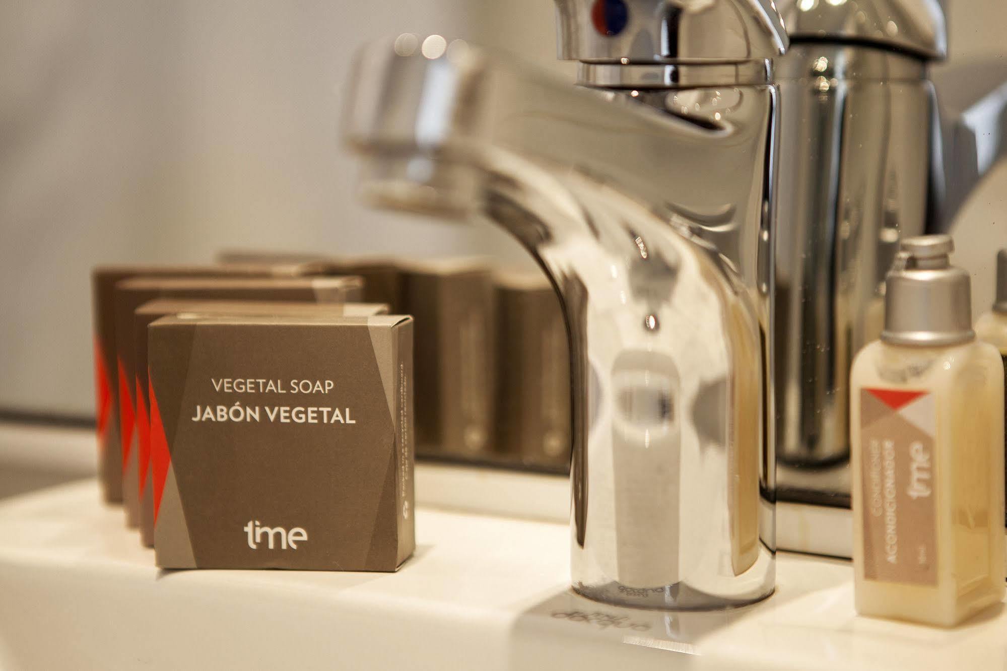 Time Suite - Comfort Apartments Santiago del Cile Esterno foto