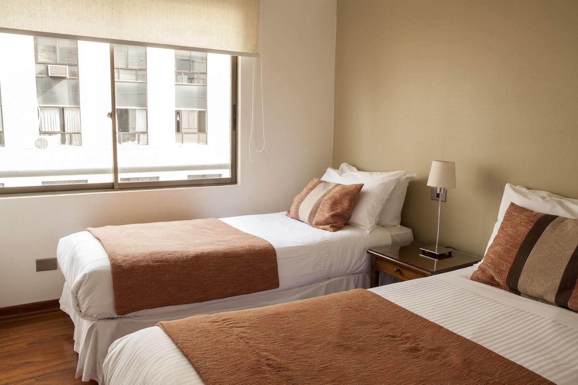 Time Suite - Comfort Apartments Santiago del Cile Esterno foto