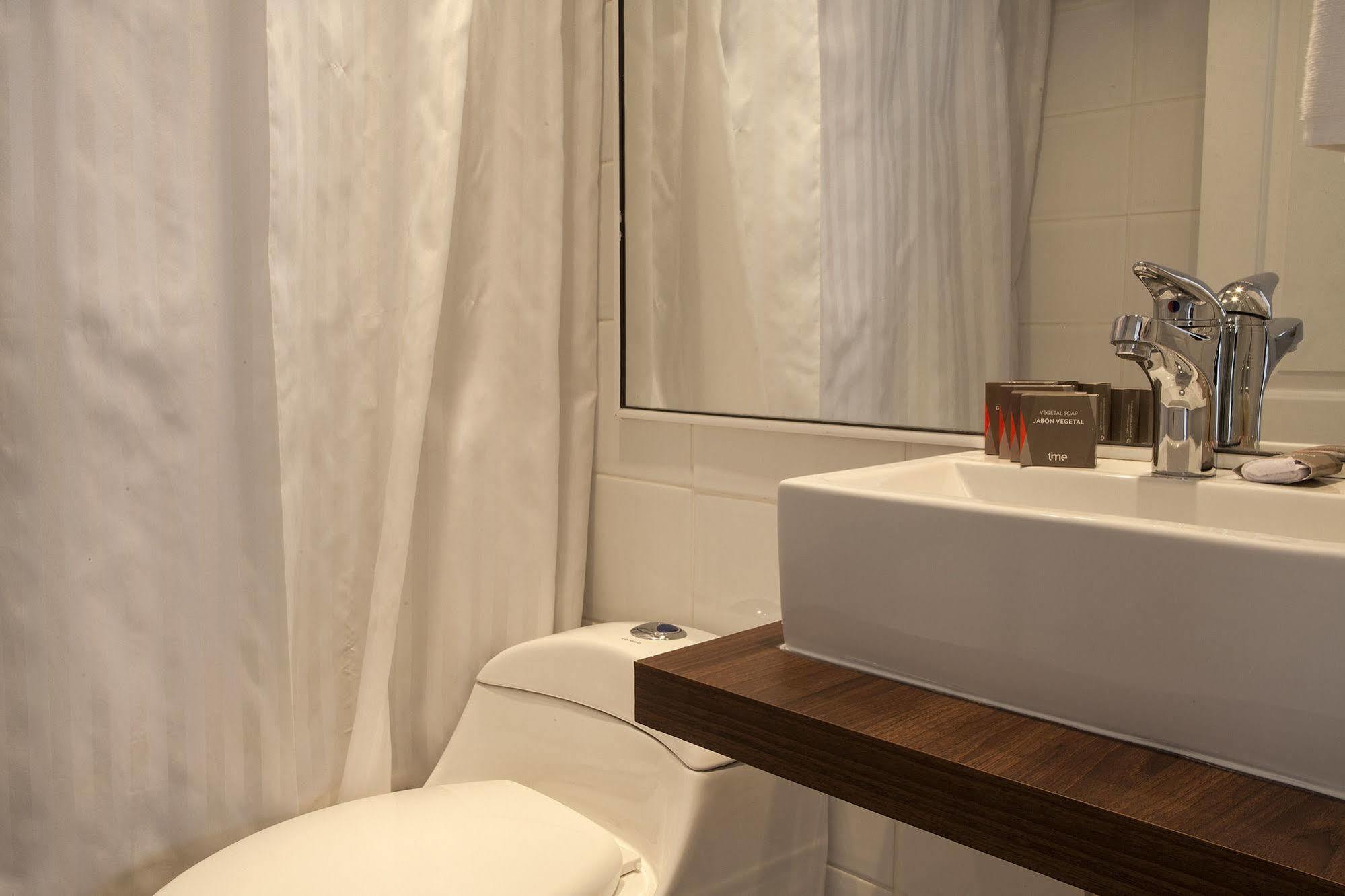 Time Suite - Comfort Apartments Santiago del Cile Esterno foto