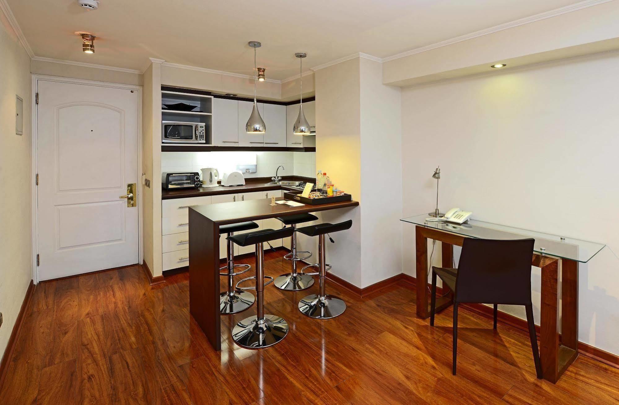 Time Suite - Comfort Apartments Santiago del Cile Esterno foto
